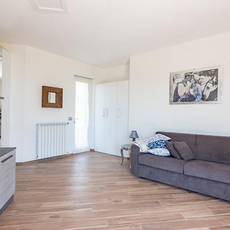 Joivy Villa Guanna - Charming Flat With Garden Bracco Exterior photo