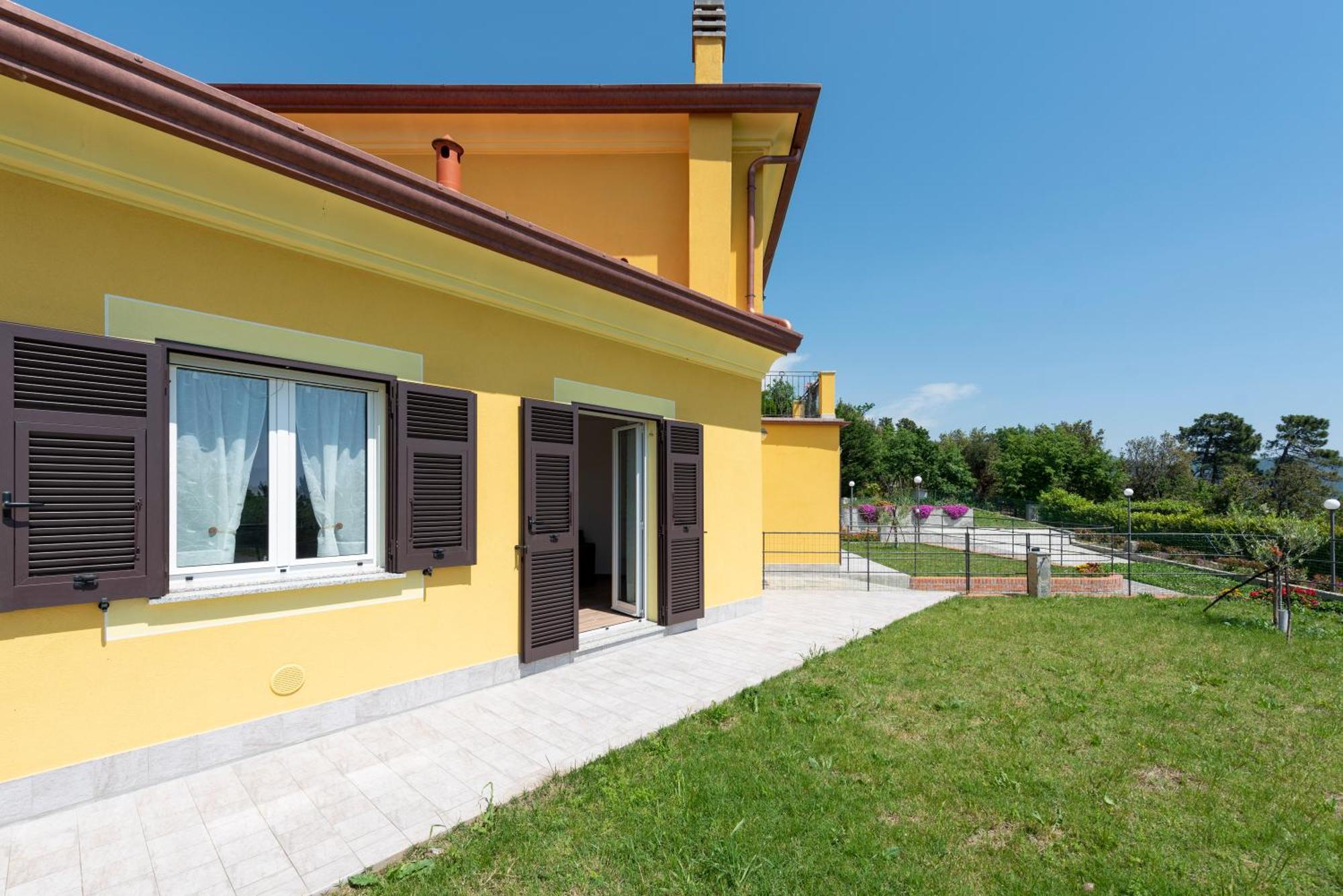 Joivy Villa Guanna - Charming Flat With Garden Bracco Exterior photo