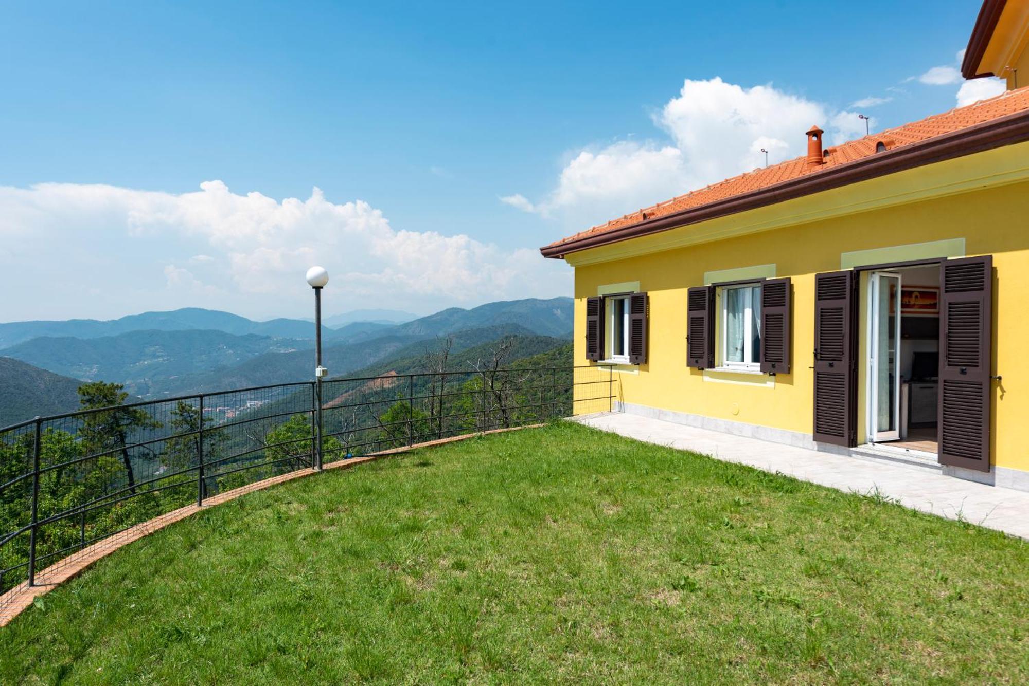 Joivy Villa Guanna - Charming Flat With Garden Bracco Exterior photo